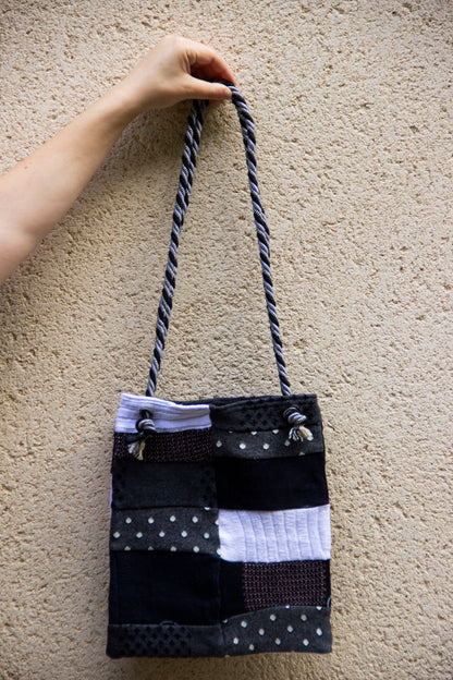 Aravis tote bag